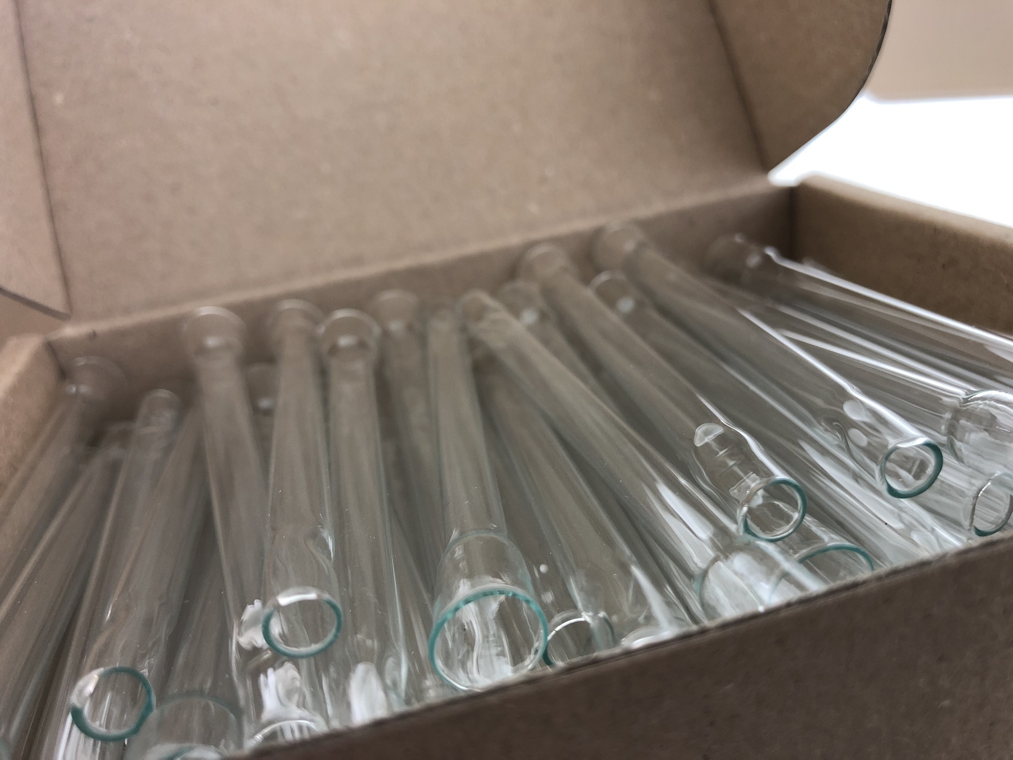 STRAIGHT GLASS PIPE - pack of 2500 pcs